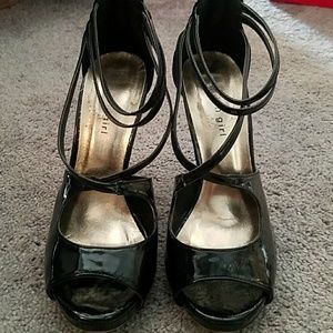 Madder Girl Black Patent Leather Heels
